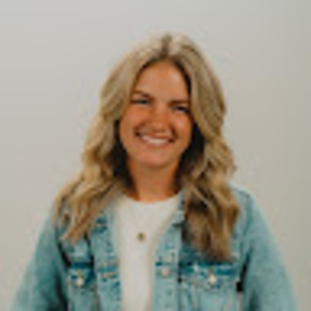 Meet your Posher, Leanne